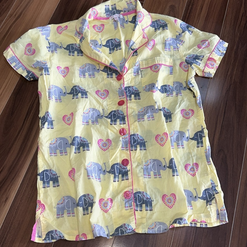 Small insomniax elephant 100% cotton button down short sleeve pajama sleep top